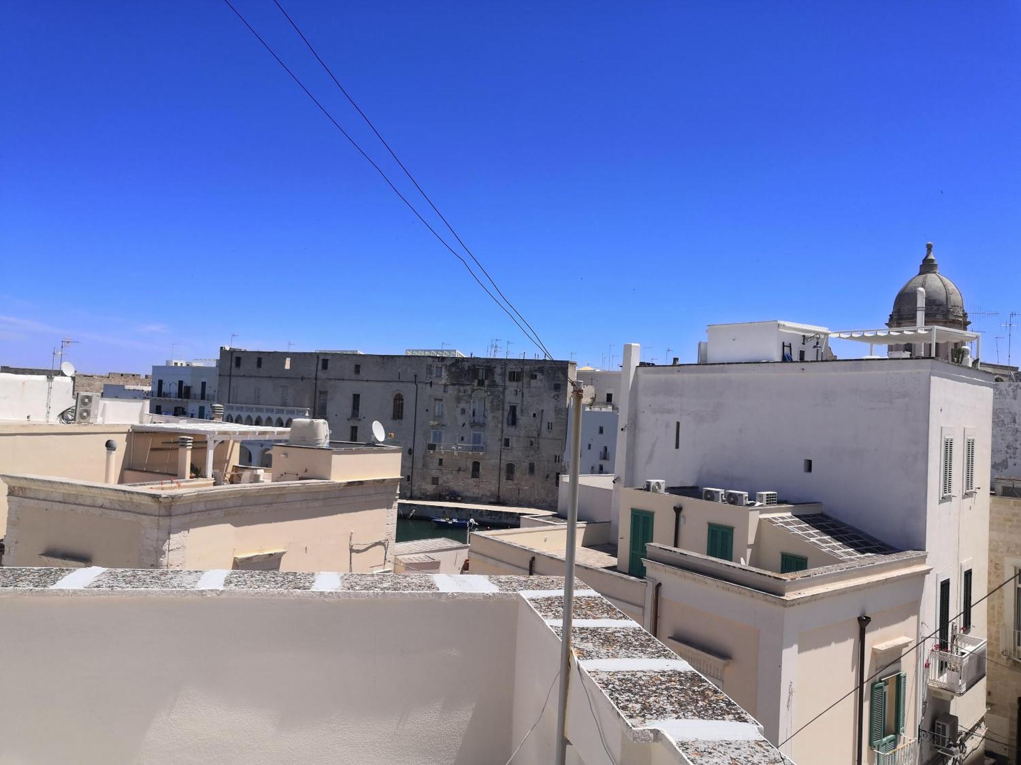 Casadria - Appartamento Nel Centro Storico Vicino Al Mare Monopoli Esterno foto